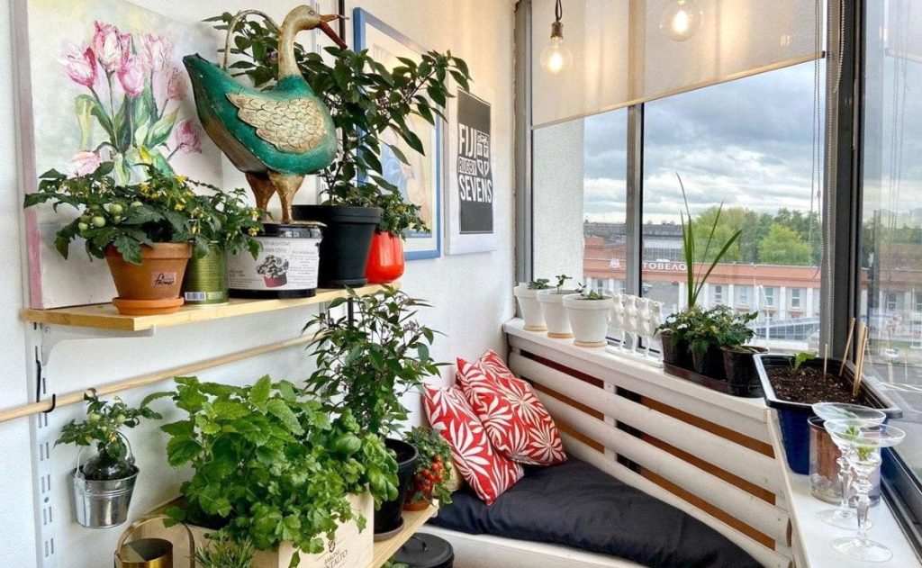 Küçük Balkon Dekorasyonu Fikirleri 2025
